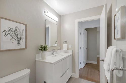 1685 Grizilo Dr, San Jose CA  95124-1920 exterior