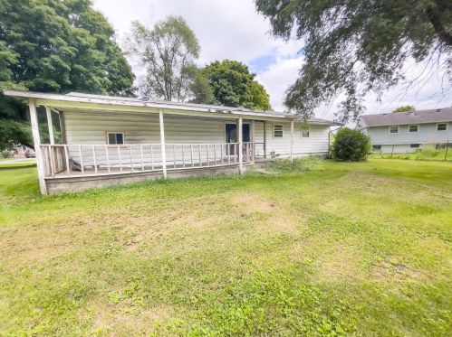 3065 Schell Dr, Marion OH  43302-8754 exterior