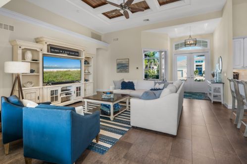 1119 Breakwater Ct, Marco Island, FL 34145-4513