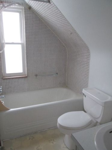 105 Mary Ann Dr, Glenshaw PA  15116-3031 exterior