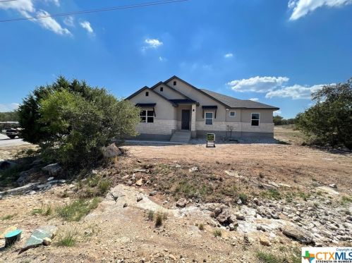120 Calvin Barrett, Blanco, TX 78606-5957