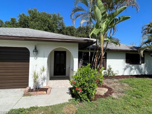 112 12th Ct, Cape Coral, FL 33909-3611