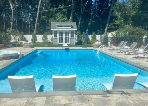 3655 Pequash Ave, Nassau Point, NY 11935-2409