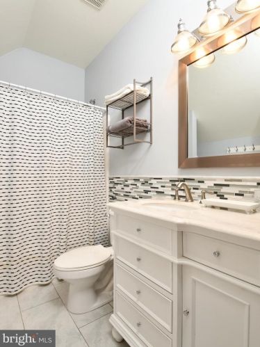 16009 Carrington Ct, Mineral VA  23117-5012 exterior