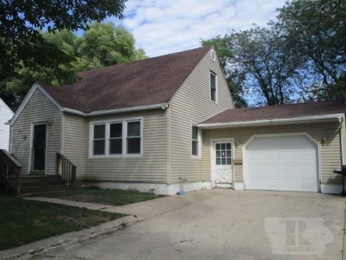 10 Rainbow Dr, Humboldt, IA 50548-1137