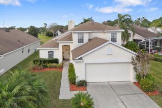 1355 Ballyshannon Pkwy, Orlando, FL 32828-8689