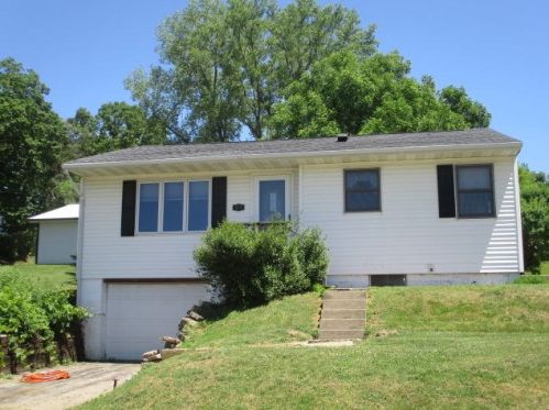 614 Bird St, La Farge, WI 54639-7913