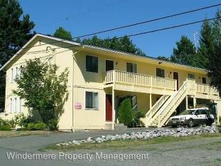 2300 Douglas Ave, Bellingham WA  98225-8641 exterior