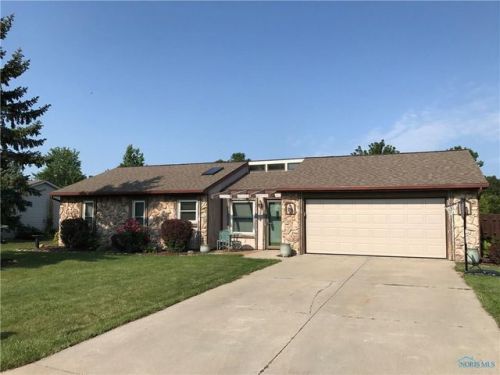 204 Dogwood Ct, Archbold, OH 43502-9479