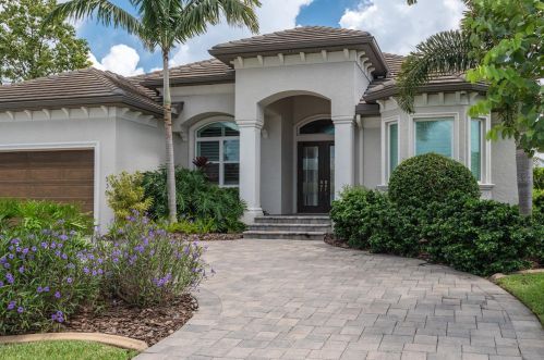 536 Andora Dr, Punta Gorda, FL 33950-7849