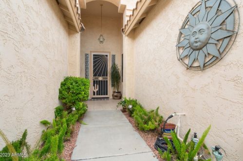17921 Buena Vista Dr, Sun City, AZ 85374-1926