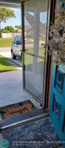 382 Gulfstream Ave, Fort Pierce FL  34983-1219 exterior