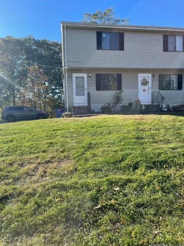 126 Rhoda Ln, Bristol CT  06010-9010 exterior
