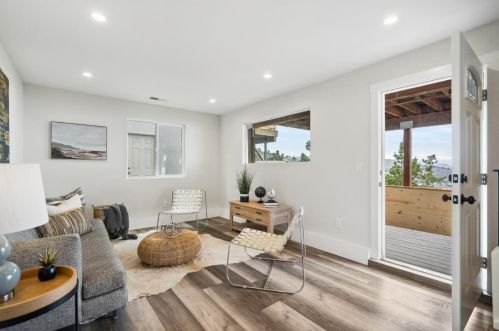 162 Beachview Ave, Pacifica CA  94044-1512 exterior