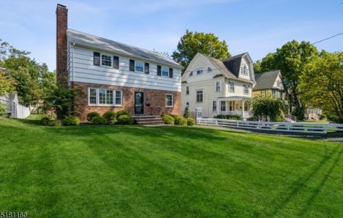 418 Prospect St, Westfield, NJ 07090-4053