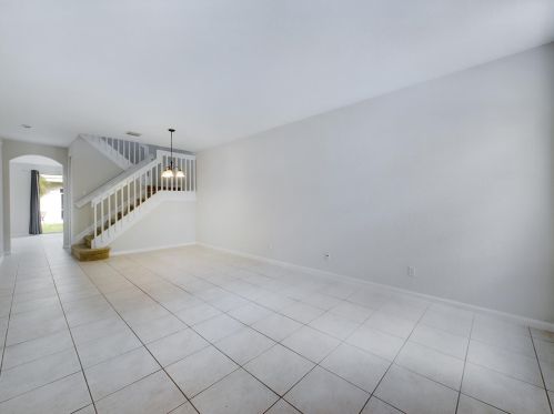 4447 Regal Ct, Delray Beach, FL 33445-3829