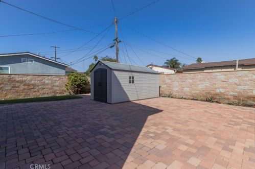 5101 133rd St, Hawthorne CA  90250-5054 exterior