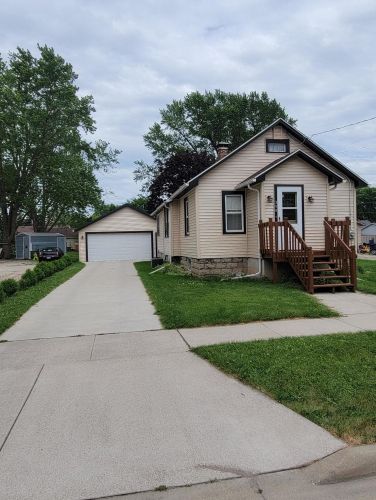 389 Liberty St, Fond Du Lac, WI 54935-4809