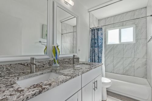 3116 20 Pl, Phoenix AZ 85042-8116 exterior