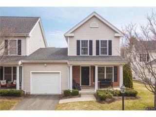 5 Sussex Pl, Madison, CT 06443-2566