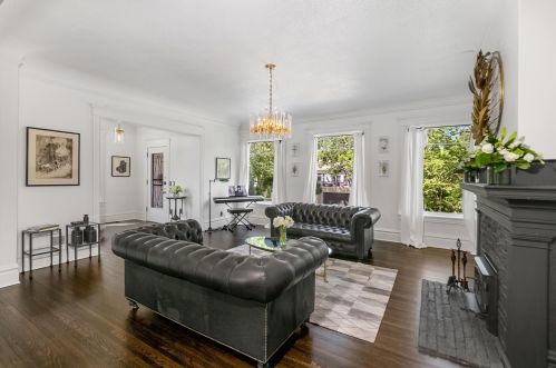 1517 Franklin Ave, Minneapolis, MN 55405-3102