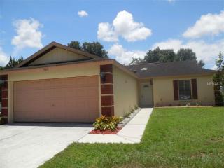 5002 80th Avenue Plz, Sarasota, FL 34243-4302