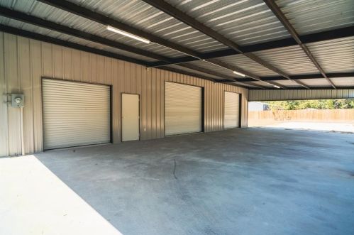 31027 Sweetbriar Ln, Magnolia, TX 77354-6636