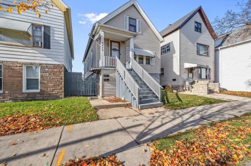 2409 8th St, Milwaukee, WI 53215-3230