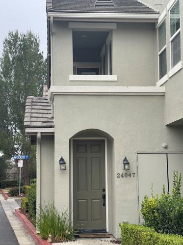 24047 Avocado Ln, Santa Clarita CA  91354-1855 exterior
