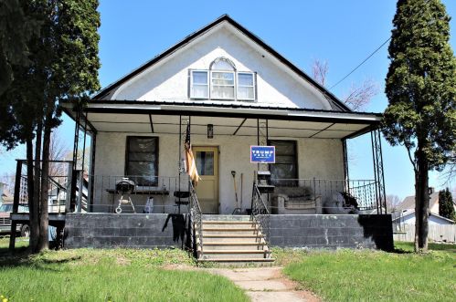 419 Budd St, Fairmont MN  56031-2959 exterior