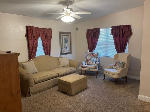 205 Miami St, Lakeland, FL 33805-2926