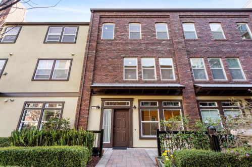 923 Gaspar Vis, San Jose, CA 95126-3596