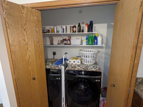 2825 11th Pl, Kenosha WI  53140-6415 exterior