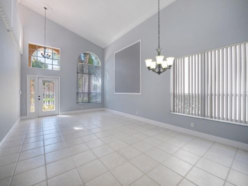 7592 Colony Palm Dr, Boynton Beach, FL 33436-1314