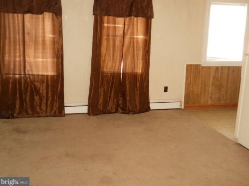 8445 Nylon Ave, Seaford, DE 19973-5841