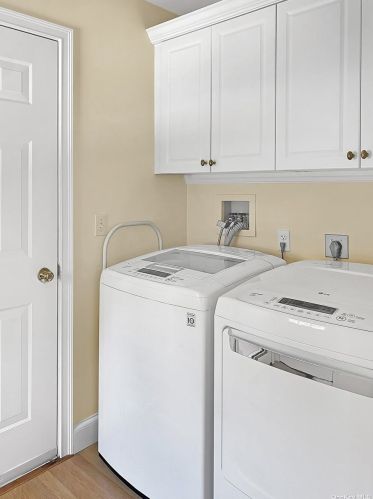 310 Chablis Path, Southold NY  11971-2349 exterior