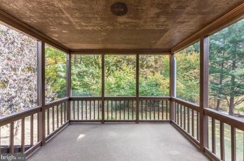 10307 Lexington Ct, Fredericksburg VA  22408-2596 exterior