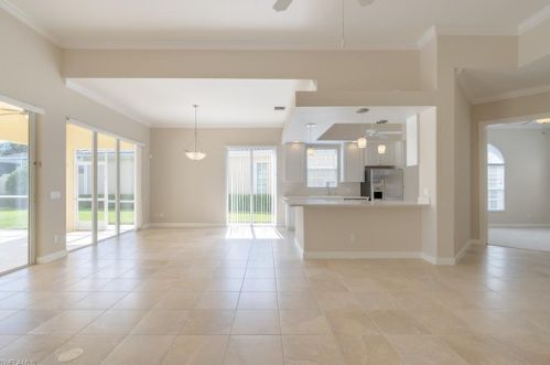 7829 Orvieto Ct, Naples FL  34114-2634 exterior