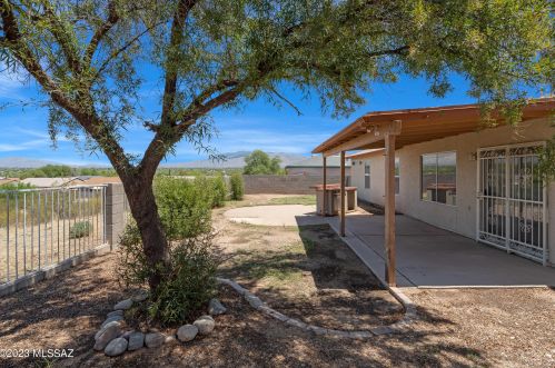 8761 Pomegranate St, Tucson AZ  85730-5735 exterior