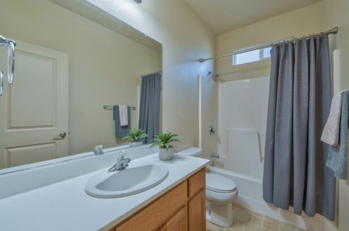 314 Wilson Cir, Greenfield CA  93927-5267 exterior