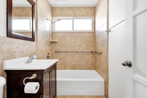 44035 Cedar Ave, Lancaster CA  93534-4422 exterior