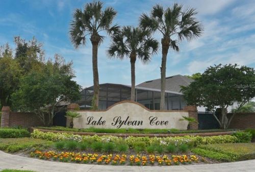 7475 Aprelle Dr, Sanford, FL 32771-6409