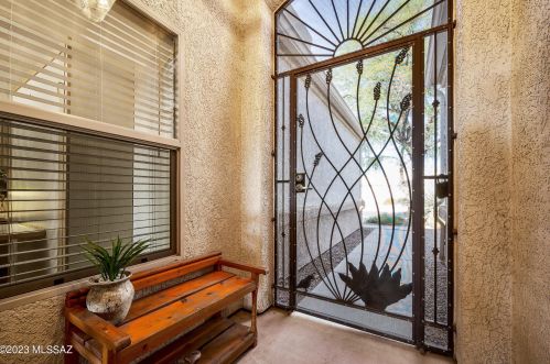 7372 Navigator Ln, Tucson, AZ 85756-9044