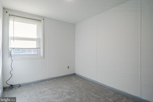 1423 Simpson St, Boothwyn PA  19061-4334 exterior