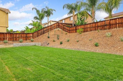 36238 Trail Creek Cir, Wildomar CA  92595-7554 exterior