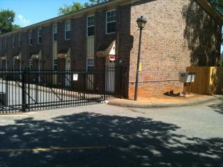 853 North Ave, Macon GA  31211-1871 exterior