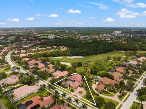 7834 Classics Dr, Naples FL  34113-3043 exterior