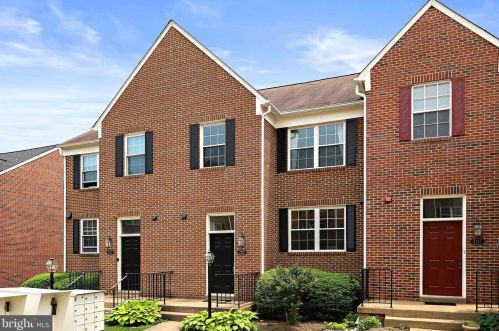 2115 Dominion Heights Ct, Falls Church, VA 22043-2560