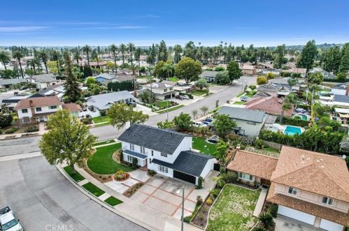 1501 Shenandoah St, Placentia CA  92870-2929 exterior