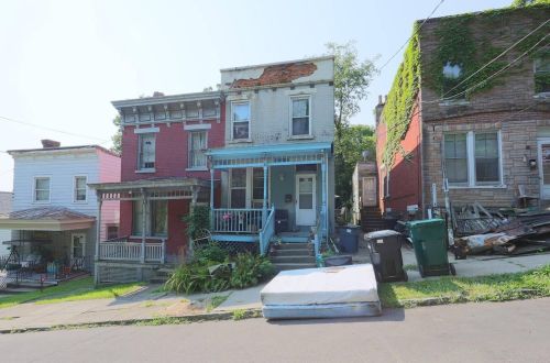 1533 Grove St, Cincinnati, OH 45225-2017